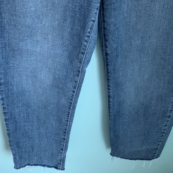 Nine West High Rise Straight Ankle Jeans Size 4 ** - Picture 6 of 13